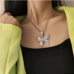 BUTTERFLY NECKLACE